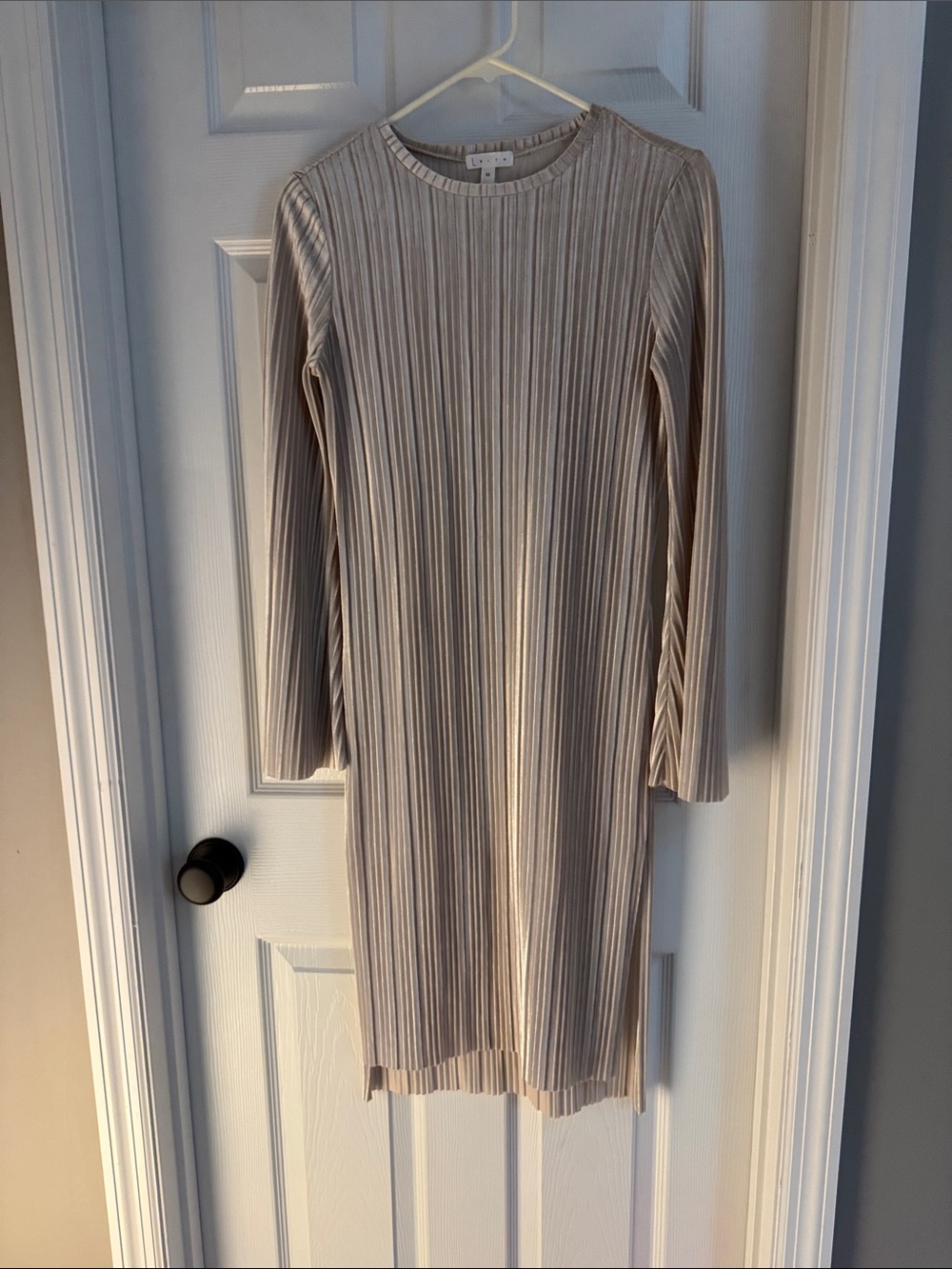 Leith Ribbed Long Sleeve Midi Dress - Beige